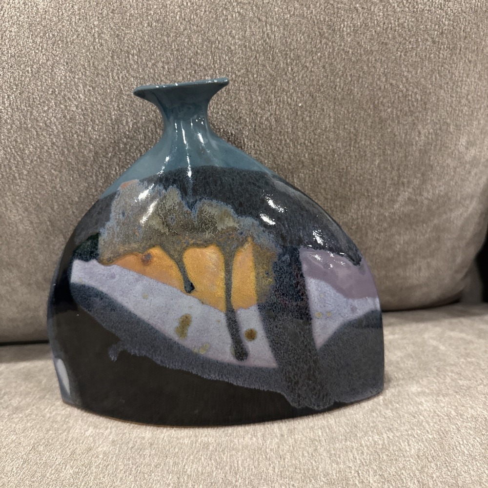 Mangum "Flounder" Art Pottery Window Sill Vase Signed EL '04, 7.25T, High Fired